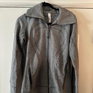 Lululemon Sweatshirt Zip-Up